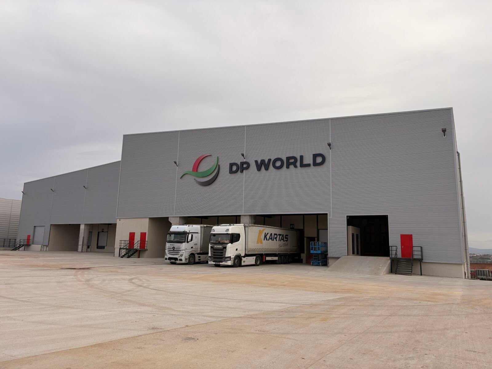 DP World