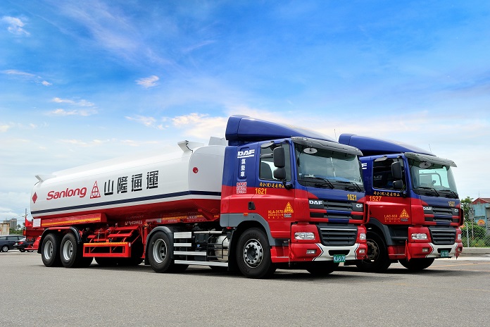 2017.01.13 – DAF Trucks produced 5.000th truck in  Taiwan. DAF CF 85.410.