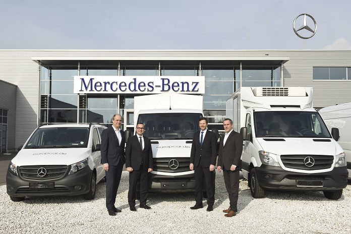 Mercedes-Benz Vertrieb Transporter Deutschland: Großauftrag: Übergabe der ersten von insgesamt mehr als 2100 Mercedes-Benz Transporter an Europcar