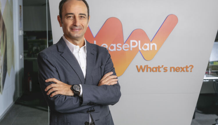 Türkay Oktay, Leaseplan