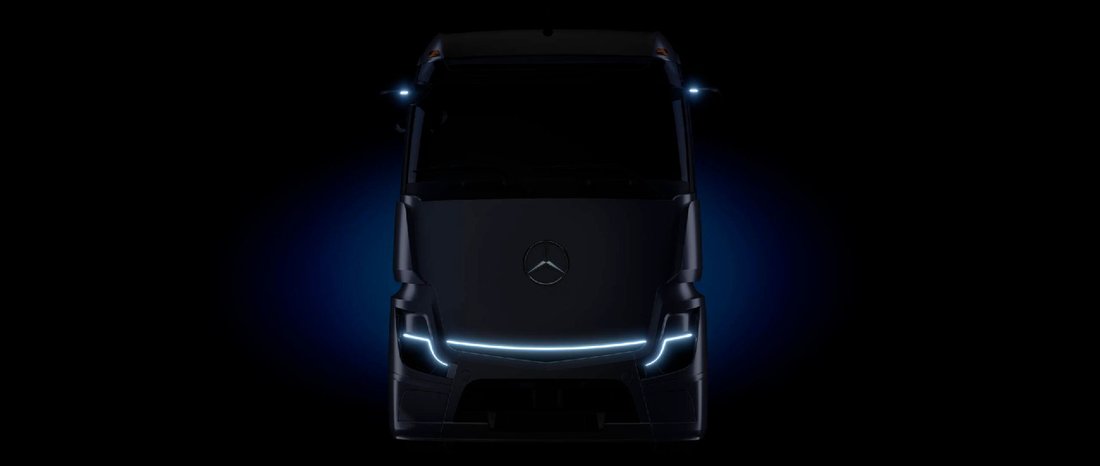 Battery-electric eActros LongHaul will go to Amazon and Rhenus in 2023 for real-world operation