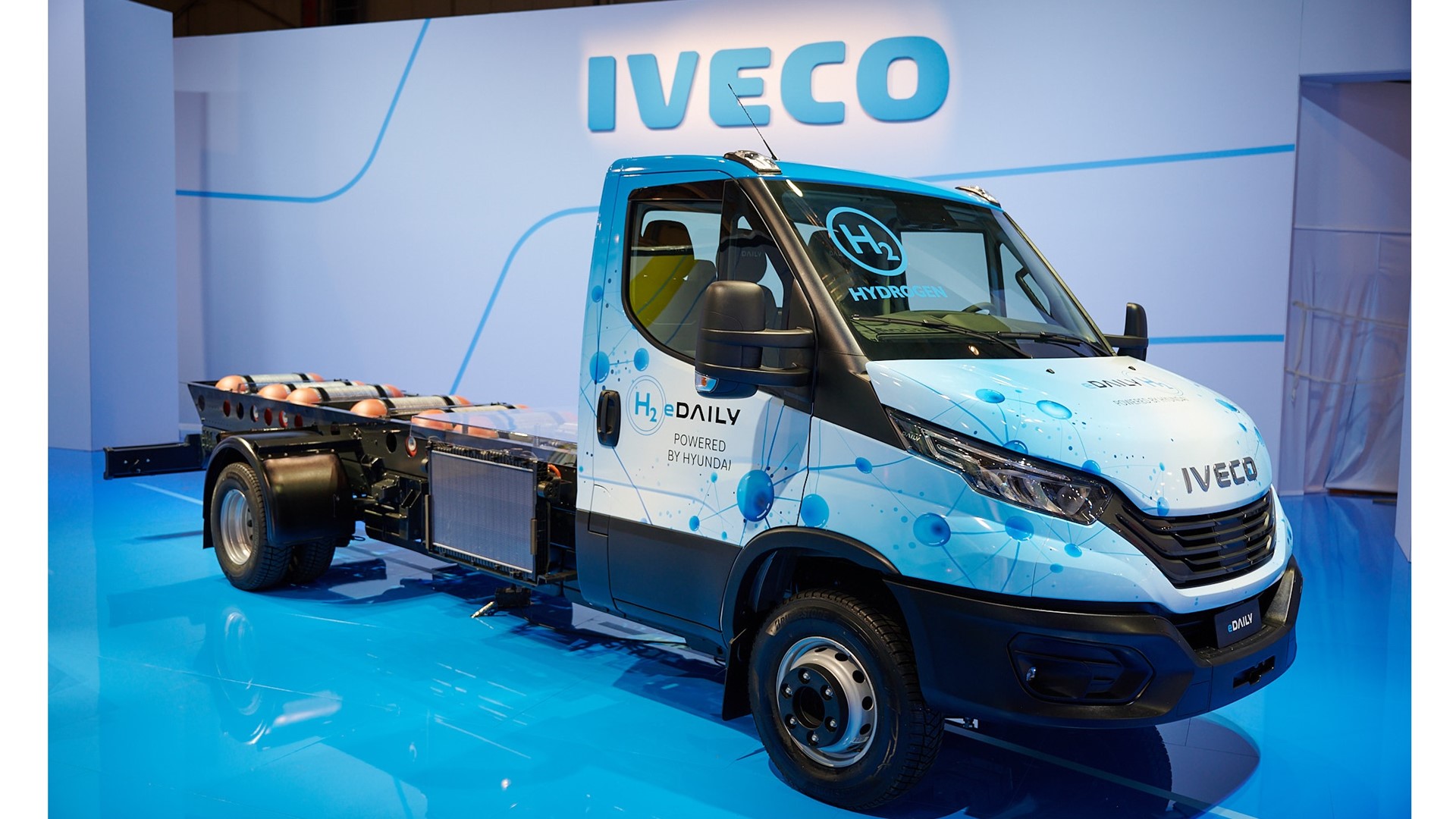 Here it comes the Iveco eDaily with fuel cell. The launch at IAA (with BEV version)