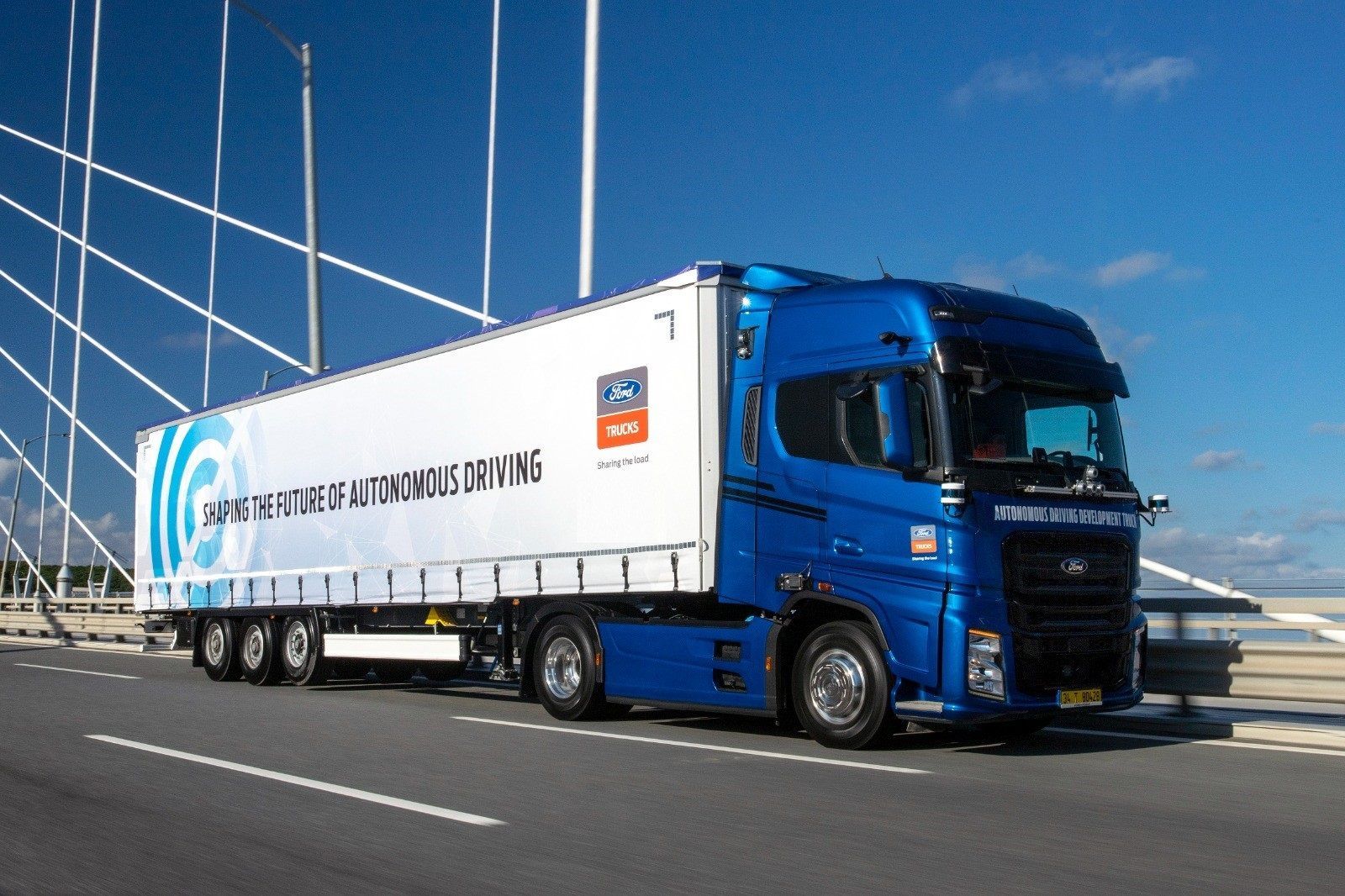 Müşterilerini önemseyen ve işlerini geliştiren yol arkadaşı olmak