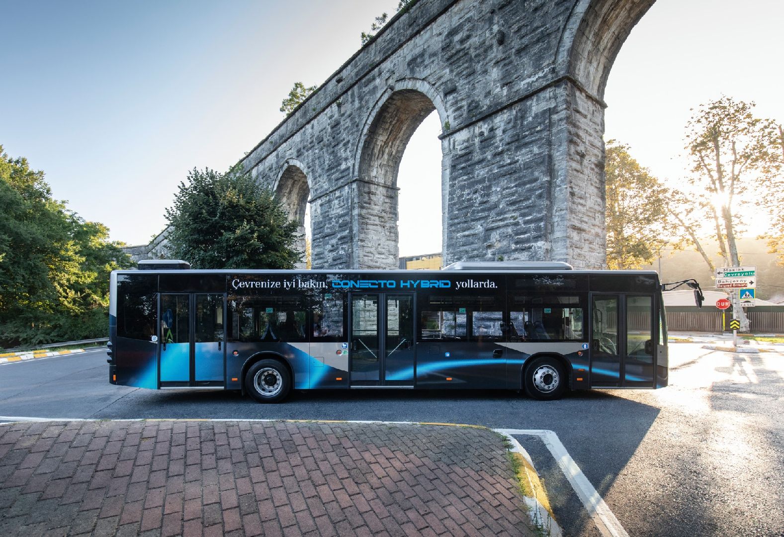 Mercedes-Benz Conecto Hybrid ile Şehir İçi Ulaşımda Hibrit Dönemini Başladı!
