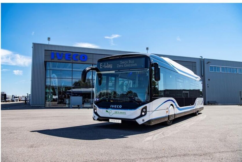 Iveco Busitalia IVECO_BUS_E-WAY_full_electric_city_bus_