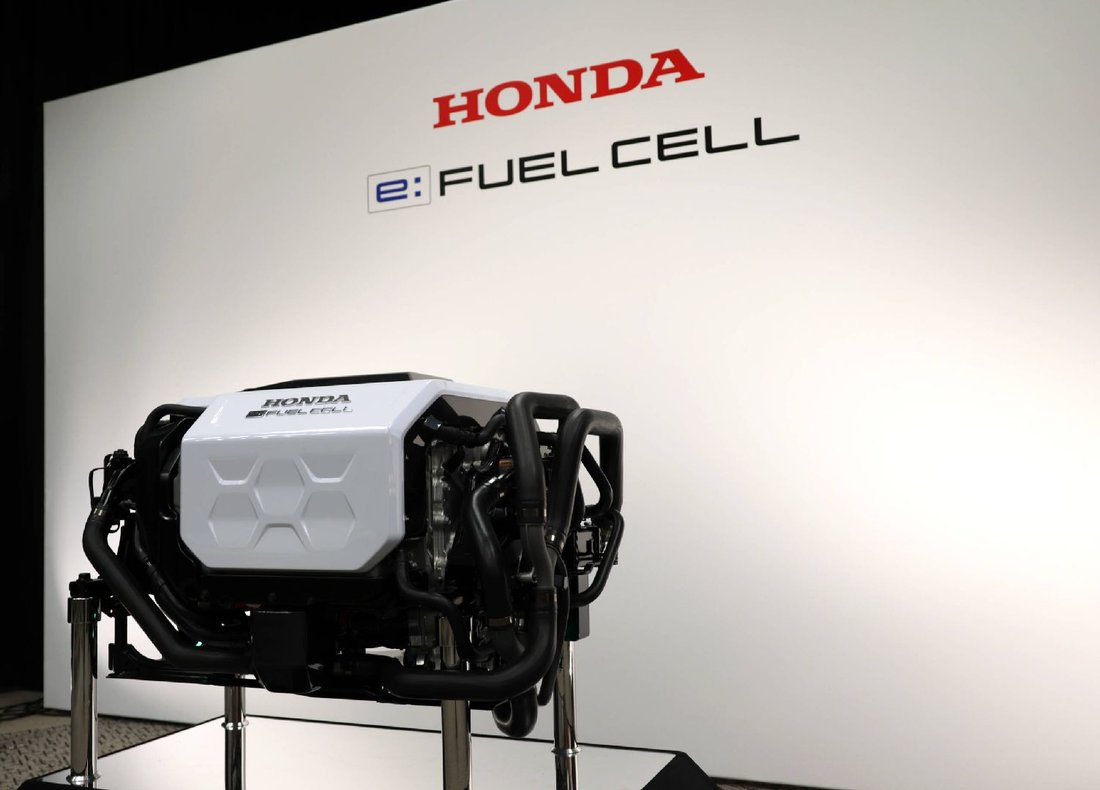 Honda_e_yakıt_hücresi