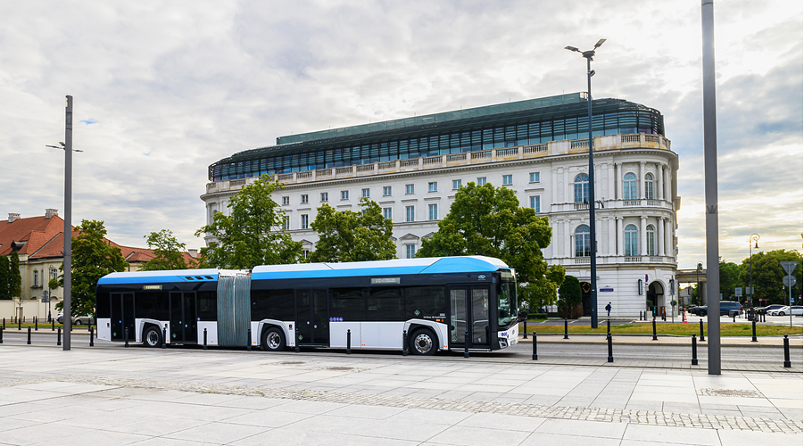 rbino 12 hydrogen solo buses and two Urbino 18 hydrogen articulated buses