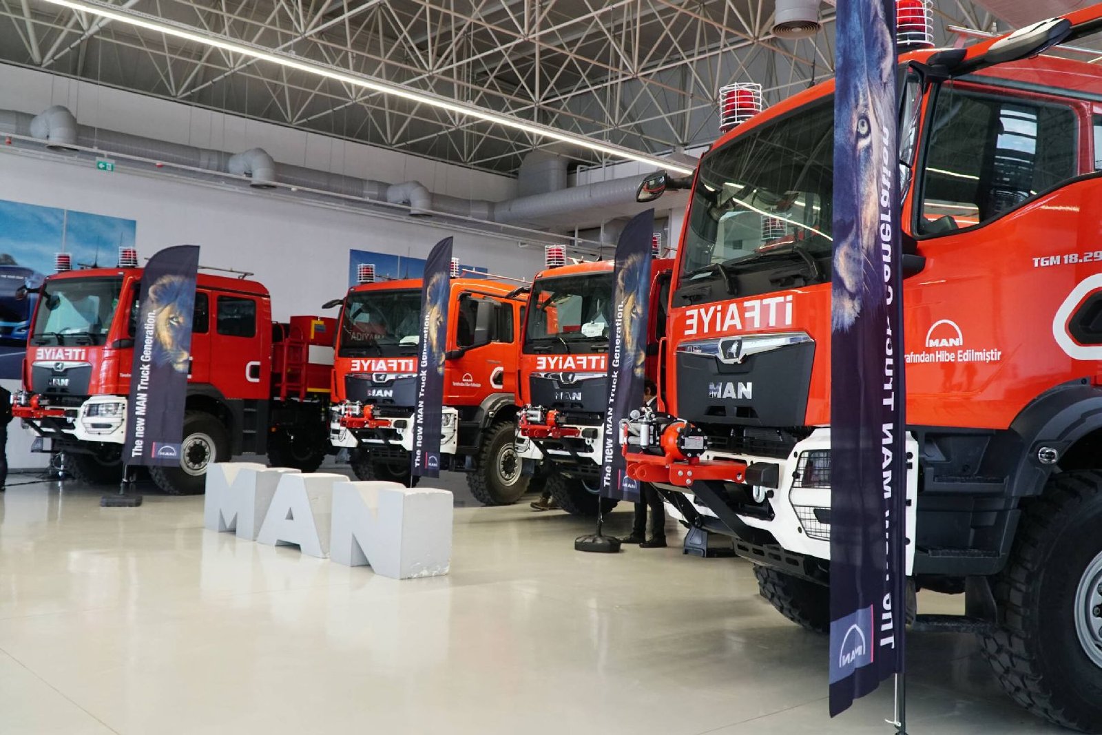 MAN TGM 18.290 4x4 BB CH tipi araçlar