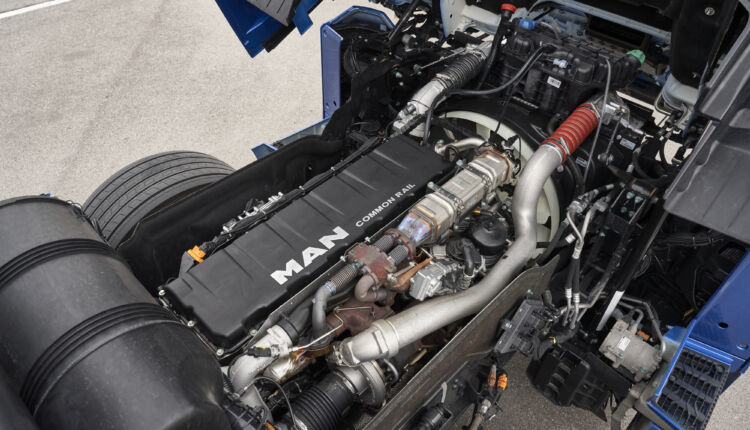 1684251052_p_eot_tgx_man_productnews2324_04