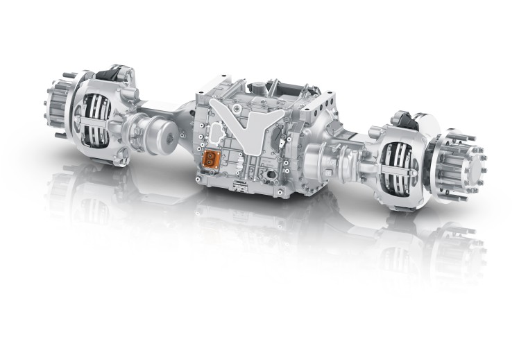 ZF_AxTrax_2_318_ProductVisual_LongShot1_3_2_748px