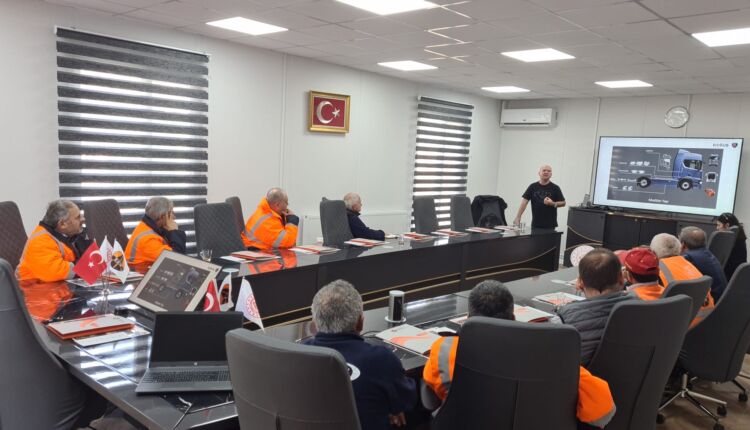 Scania_Ekonomik ve Guvenli Surus Egitimi (1)
