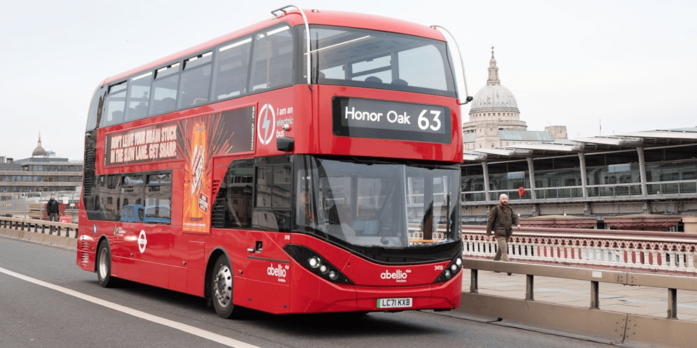byd-adl-enviro400ev-elektrobus-electric-bus-grossbritannien-uk-london-2022-01-min