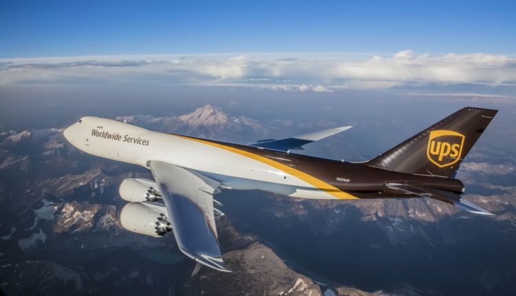 1696403032_UPS_U__ak