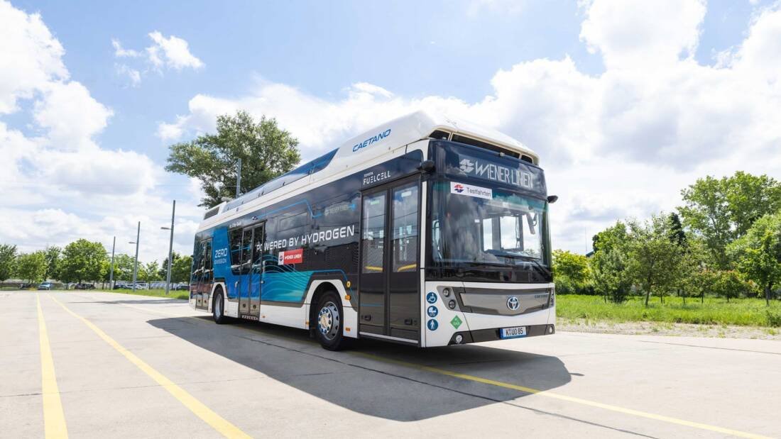 CaetanoBus wins tender to provide