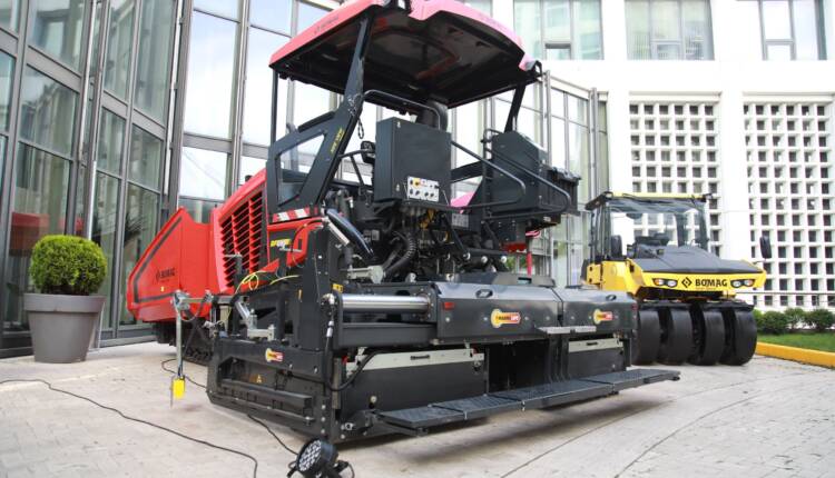 Bomag BF 800 C S600 finişer